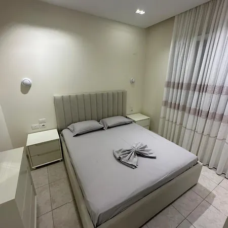 Valamar With Balcony Apartment *