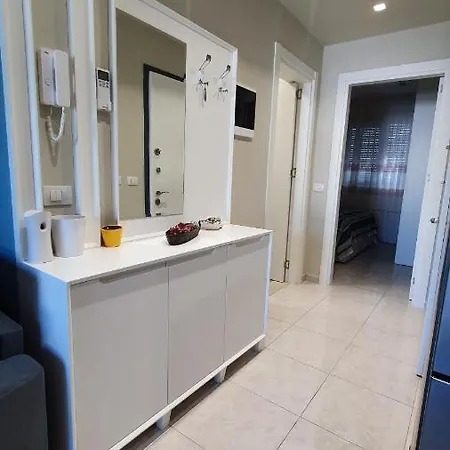 Valamar With Balcony דורס