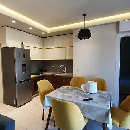 Valamar With Balcony Apartment *