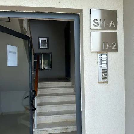 Valamar With Balcony Durrës