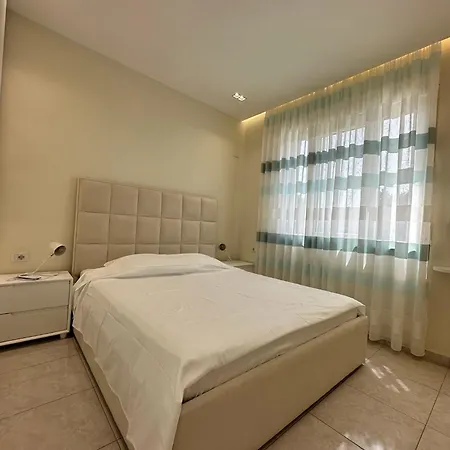 Valamar With Balcony Durrës