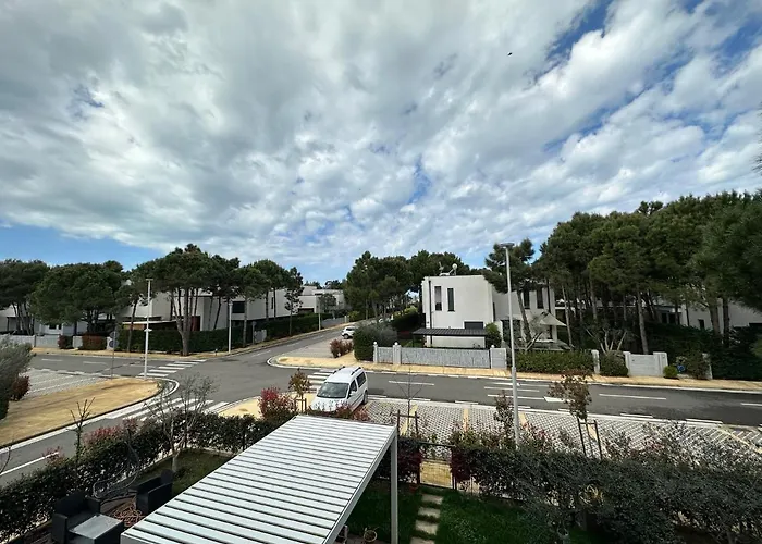Valamar With Balcony *