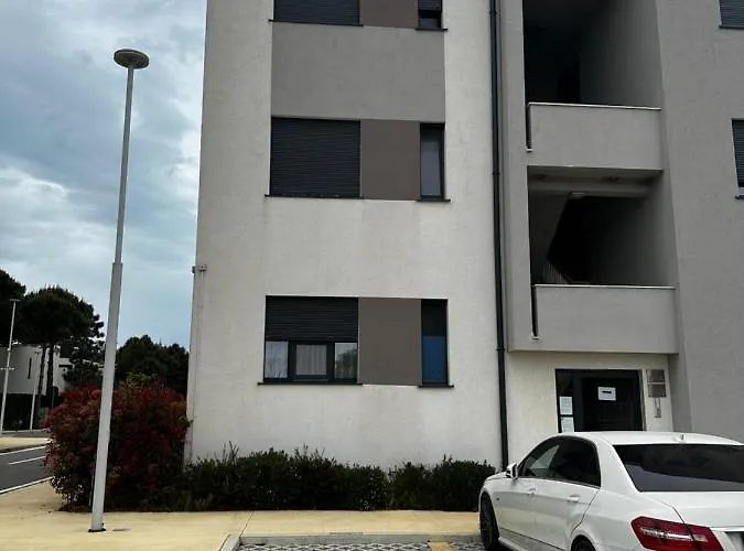 Valamar With Balcony Appartement